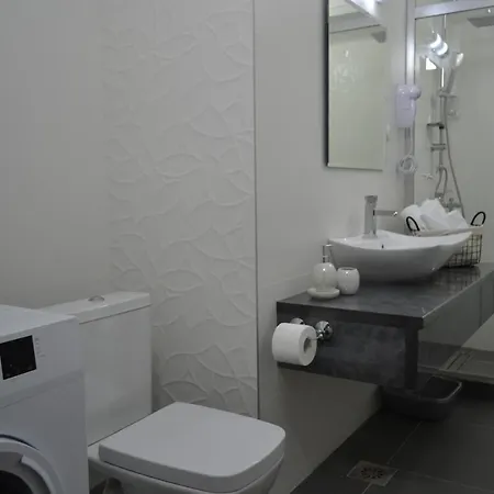 Quattro Aparthotel 3*