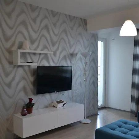 Aparthotel Quattro 3*